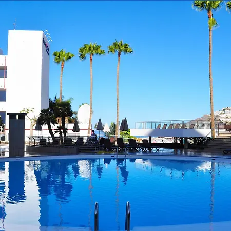 Daire Club Puerto Calma *